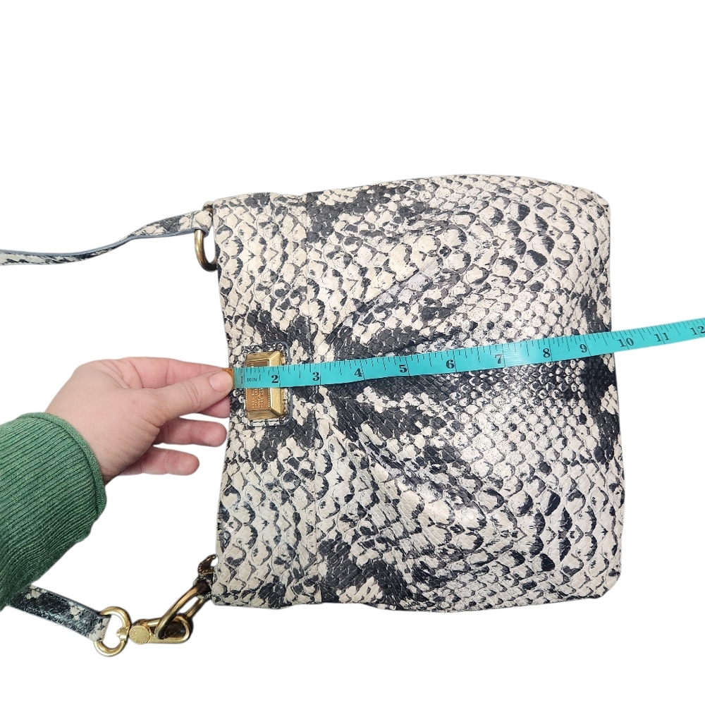 Marc Jacobs Black and White Snakeskin Crossbody Bag - Picture 3 of 8